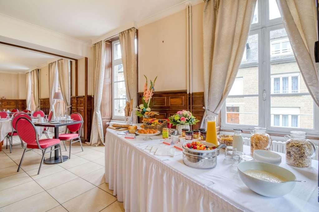 Brit Hotel Le Cygne Сент-Илер-дю-Аркуэ Ресторан фото