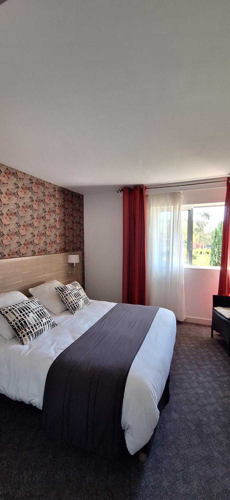 Brit Hotel Le Cygne Сент-Илер-дю-Аркуэ Экстерьер фото