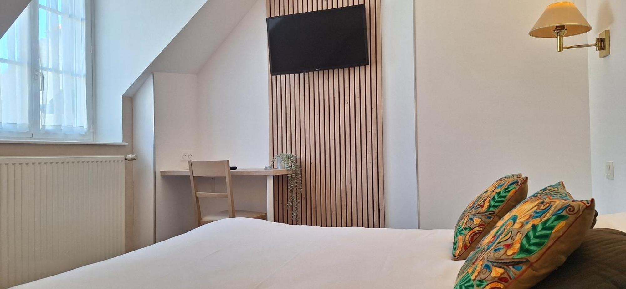 Brit Hotel Le Cygne Сент-Илер-дю-Аркуэ Экстерьер фото